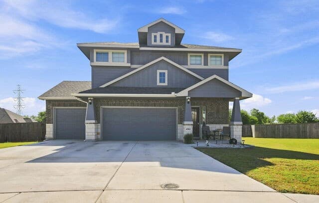4902 Village Park