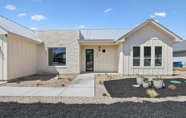 265 Magnolia Mdw