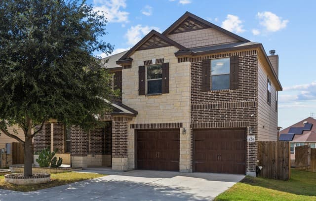 429 Landmark Stone