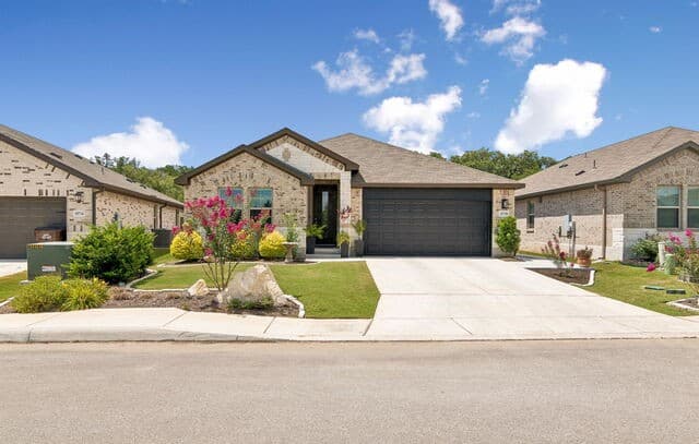 10738 Yellowtail Blvd