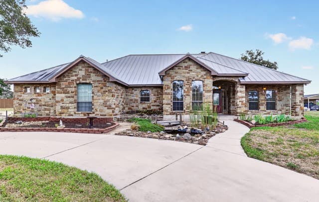 144 Abrego Lake