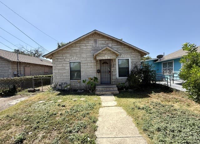 1504 Hays