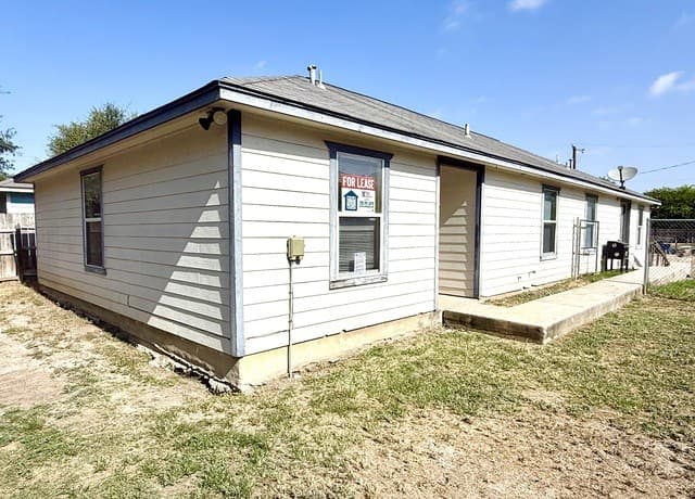 424 Amires Pl