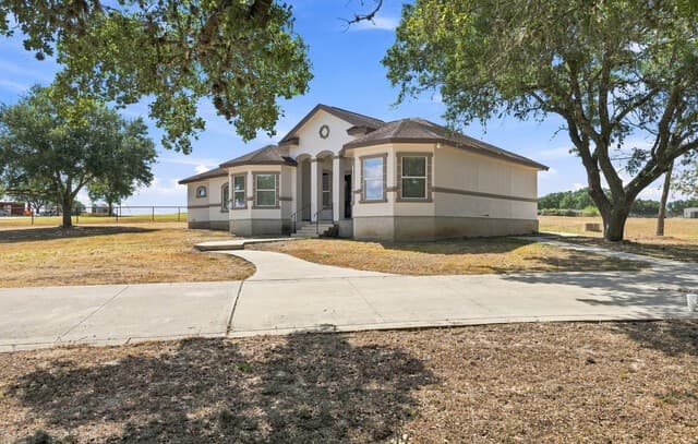 353 Big Oak Dr