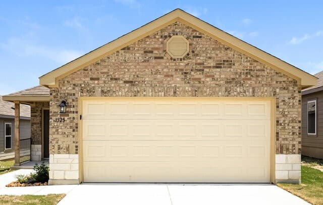 3325 Muenster Ave