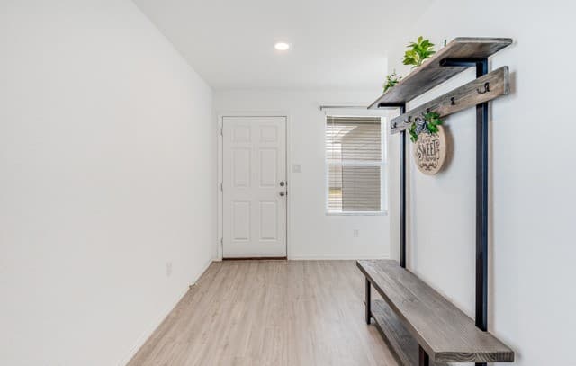 5119 Hornbeck Hts