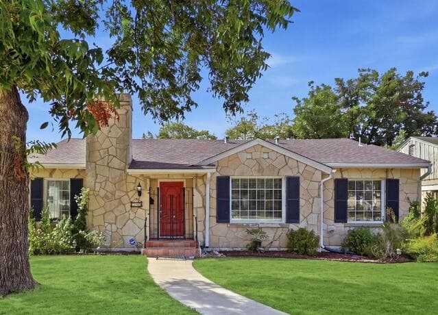 336 North Dr
