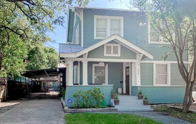 619 Cedar St