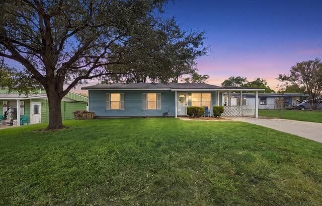 179 Seacomber Pl