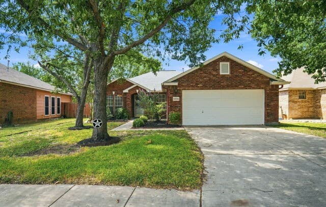 6334 Parkland Oaks Dr
