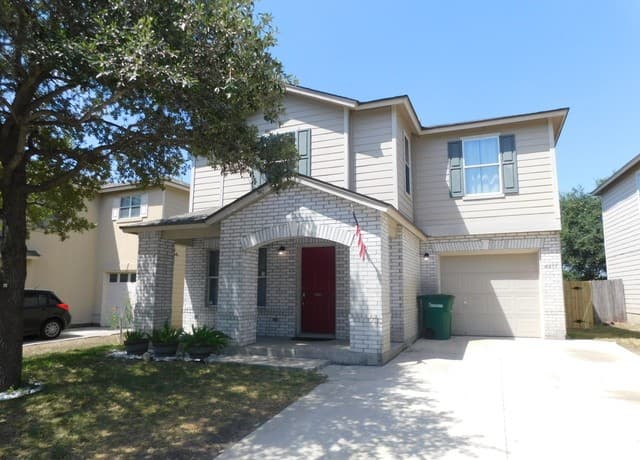 4615 Adkins Trl