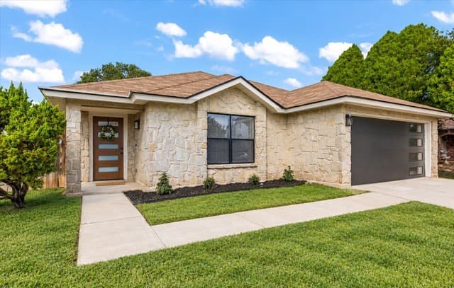 1603 Leander