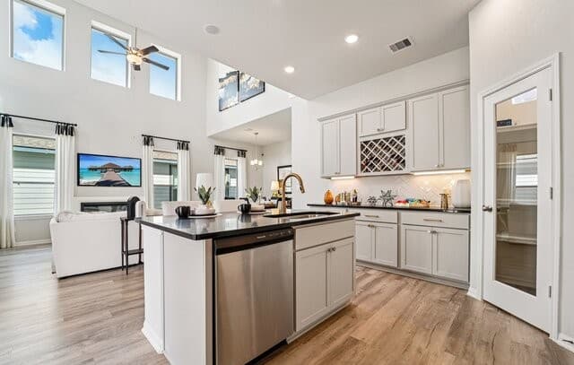 2331 Pink Pearl Dr
