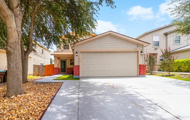 9834 Barhill Bay