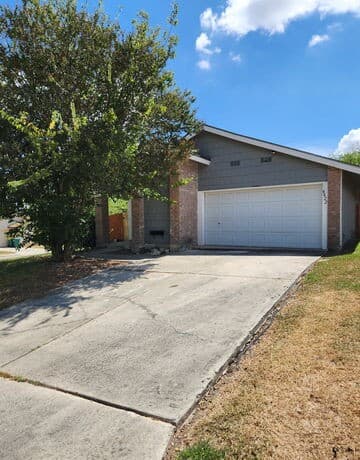 8422 Clear Meadow