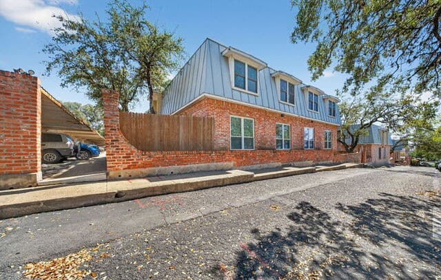 6718 Callaghan Rd Unit 315