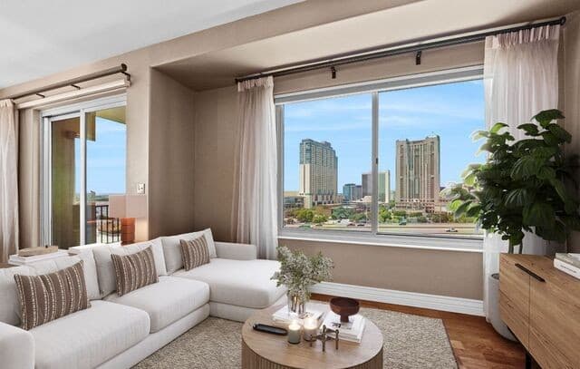 215 Center St Unit 807