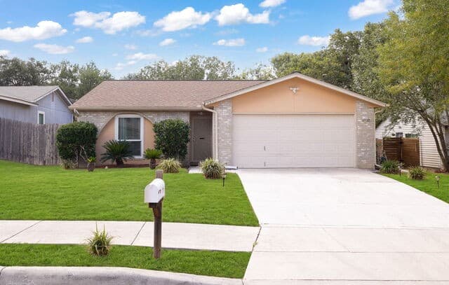 3330 Country View
