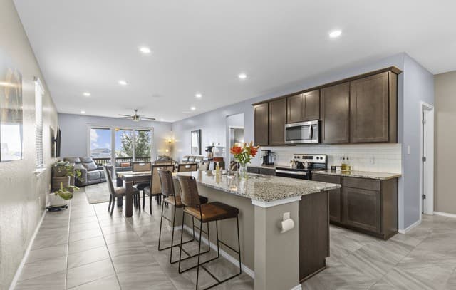 4310 Admirals Bend