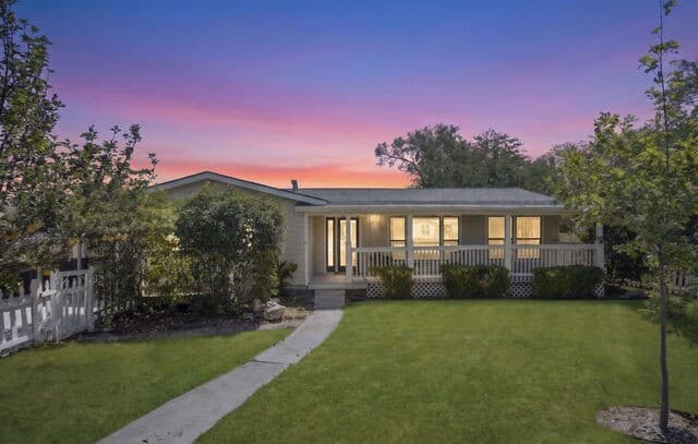 334 Karen Ln