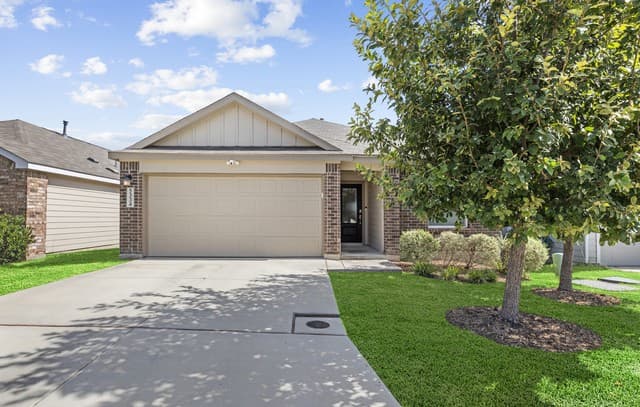 5334 Basil Chase