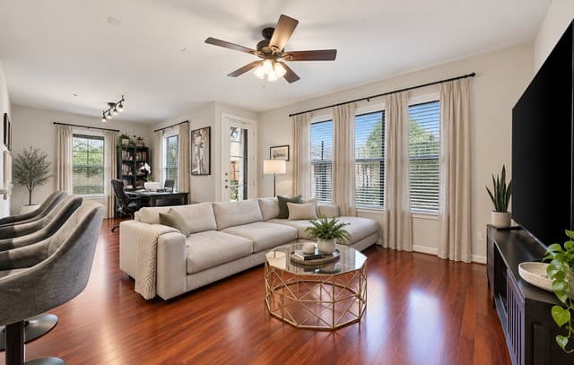 7342 Oak Manor Dr Unit 1102