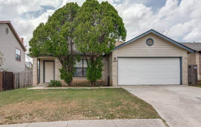 8058 Chestnut Barr Dr