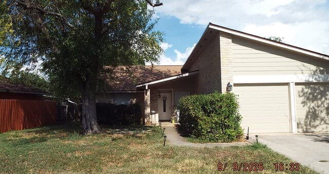 8311 Meadow Fire