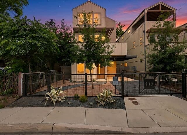 119 E Fest Street
