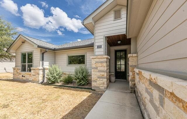 1175 Lavaca