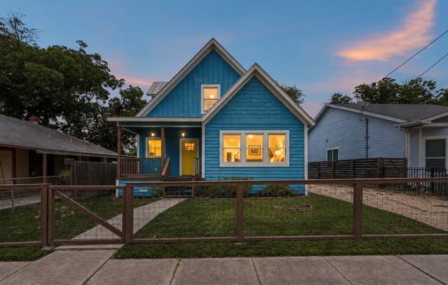 319 Burleson