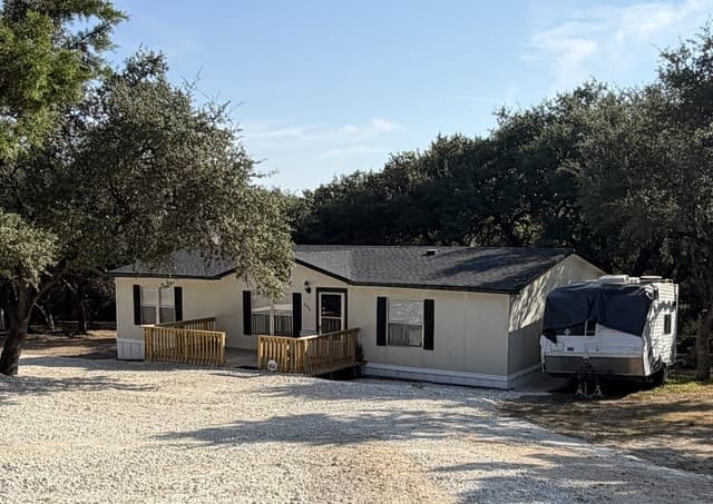 206 N Scenic Loop
