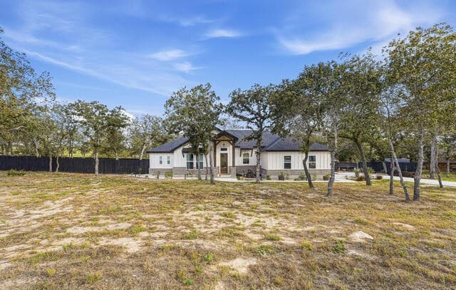 1196 County Road 319