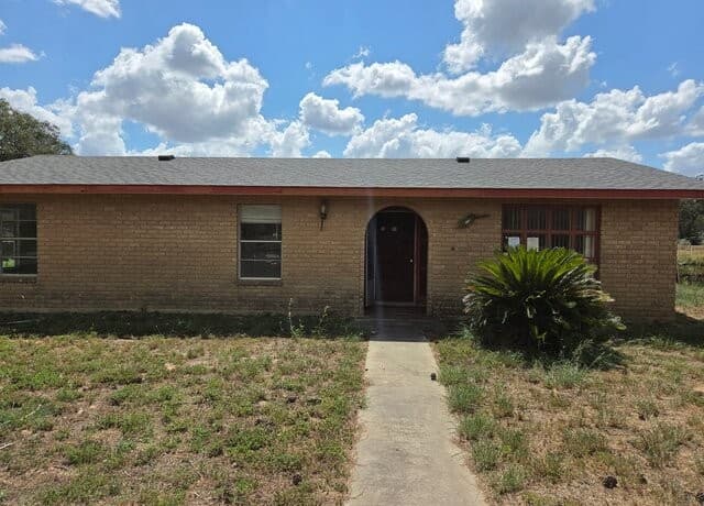 10 Karen Ln