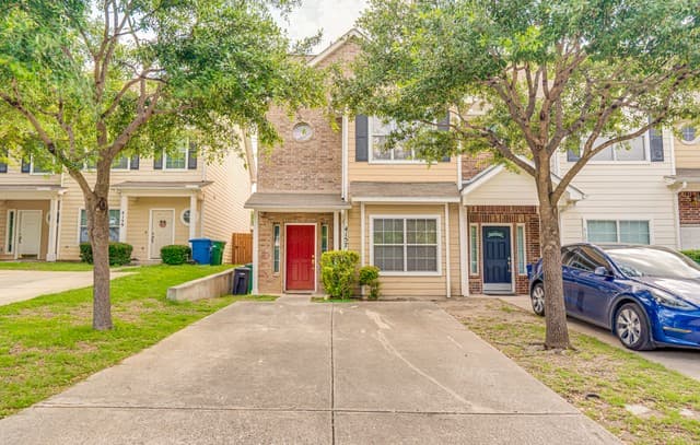 4157 St Charles Bay