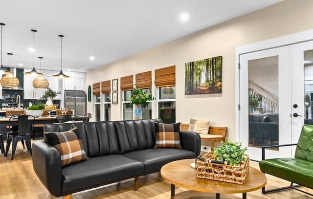 6790 River Rd Unit # 1