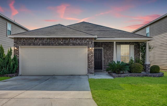 9854 Silver Mist Way