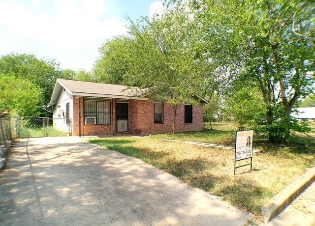 2615 Barney Ave