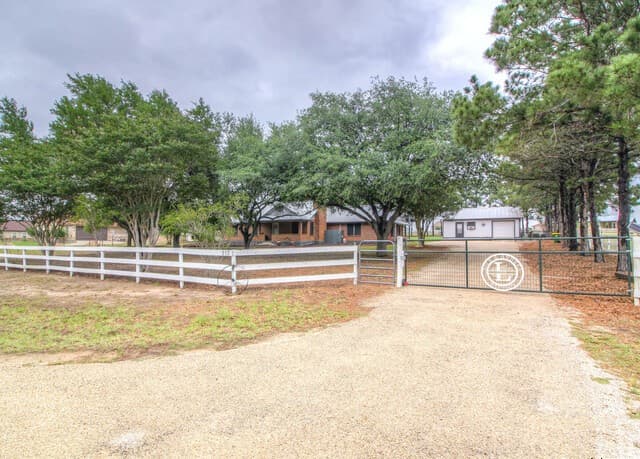 213 Bluebonnet Rdg