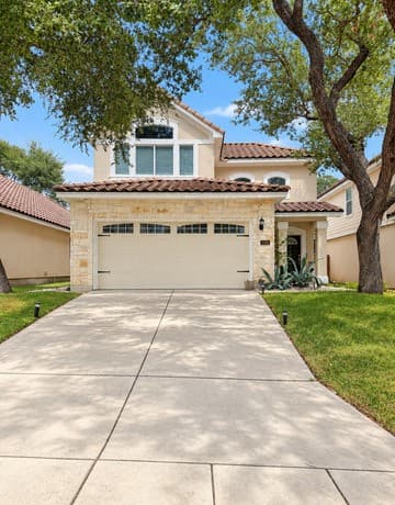 1355 Pinnacle Falls