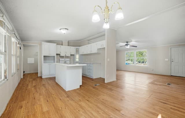 23927 Wilted Oak