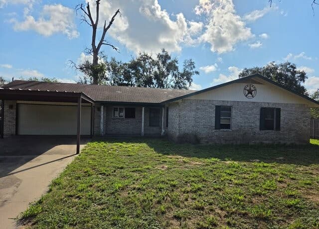 512 High Meadow