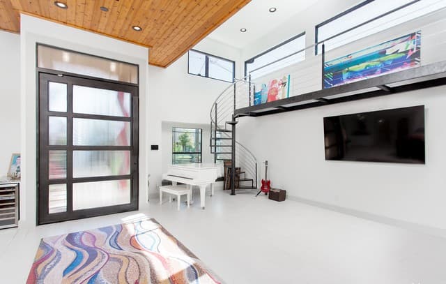 210 Furnish Ave