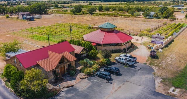 10207 US Hwy 290