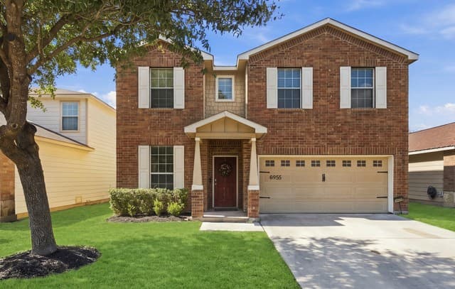 8955 Oakwood Park