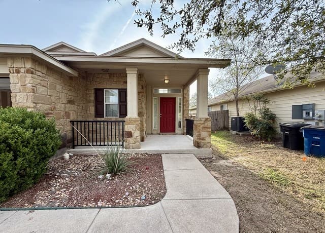 558 Briggs Dr