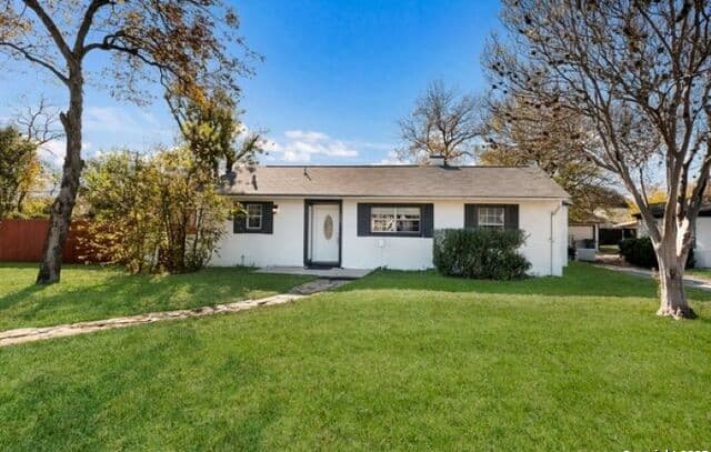 302 Shadwell Dr