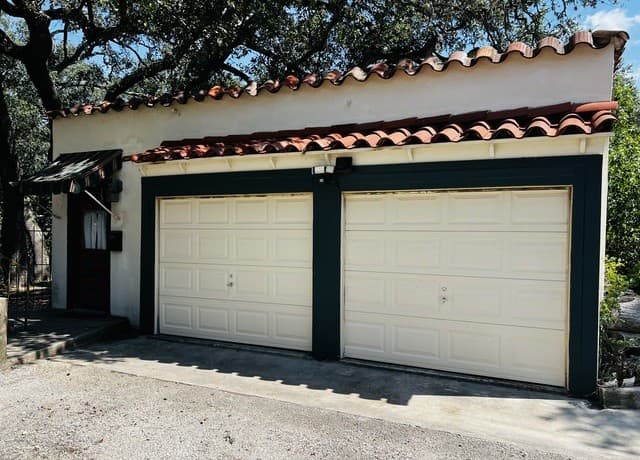 7014 Dorothy Louise Dr