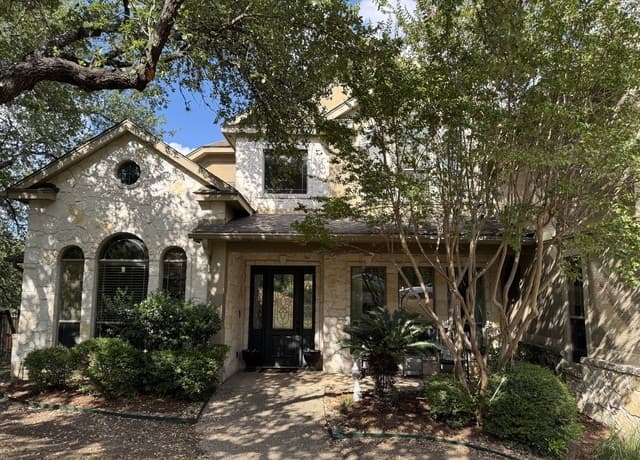3338 Sable Creek