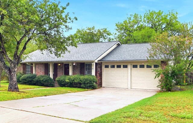 4527 Lakebend West Dr